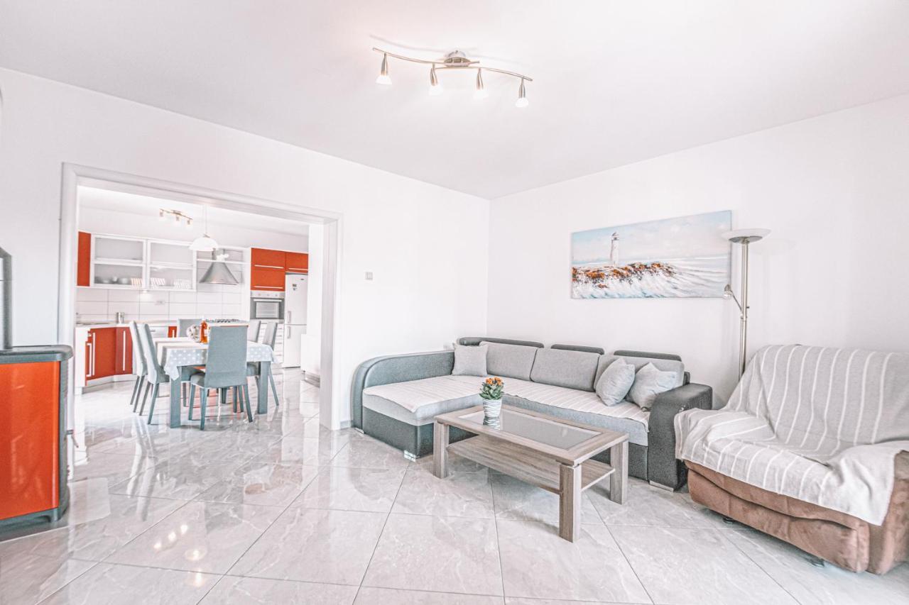 Apartments Vukic Crikvenica Exterior photo