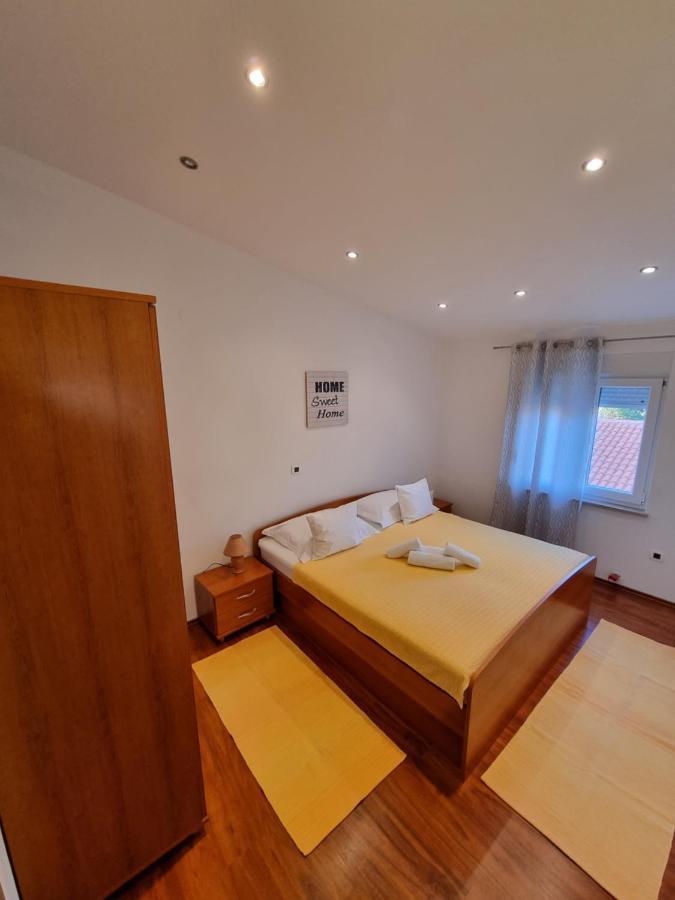 Apartments Vukic Crikvenica Exterior photo