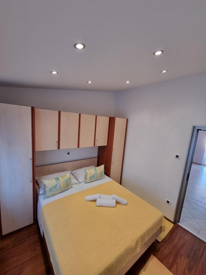 Apartments Vukic Crikvenica Exterior photo