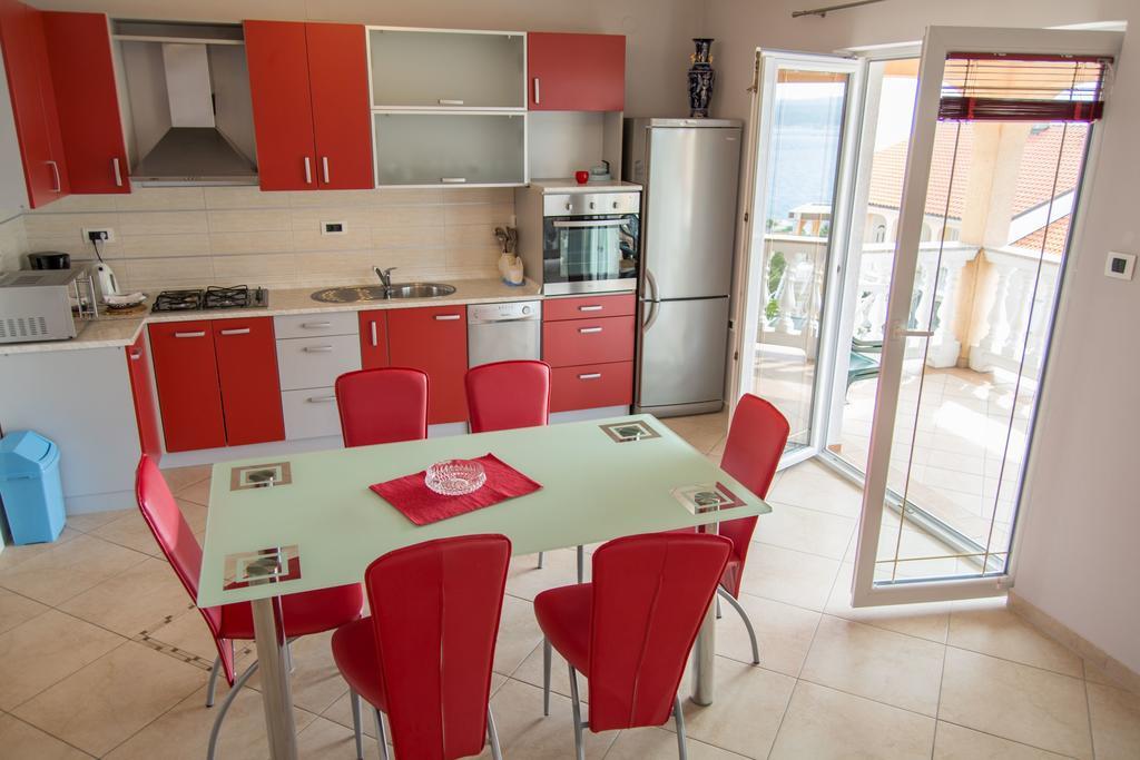 Apartments Vukic Crikvenica Exterior photo